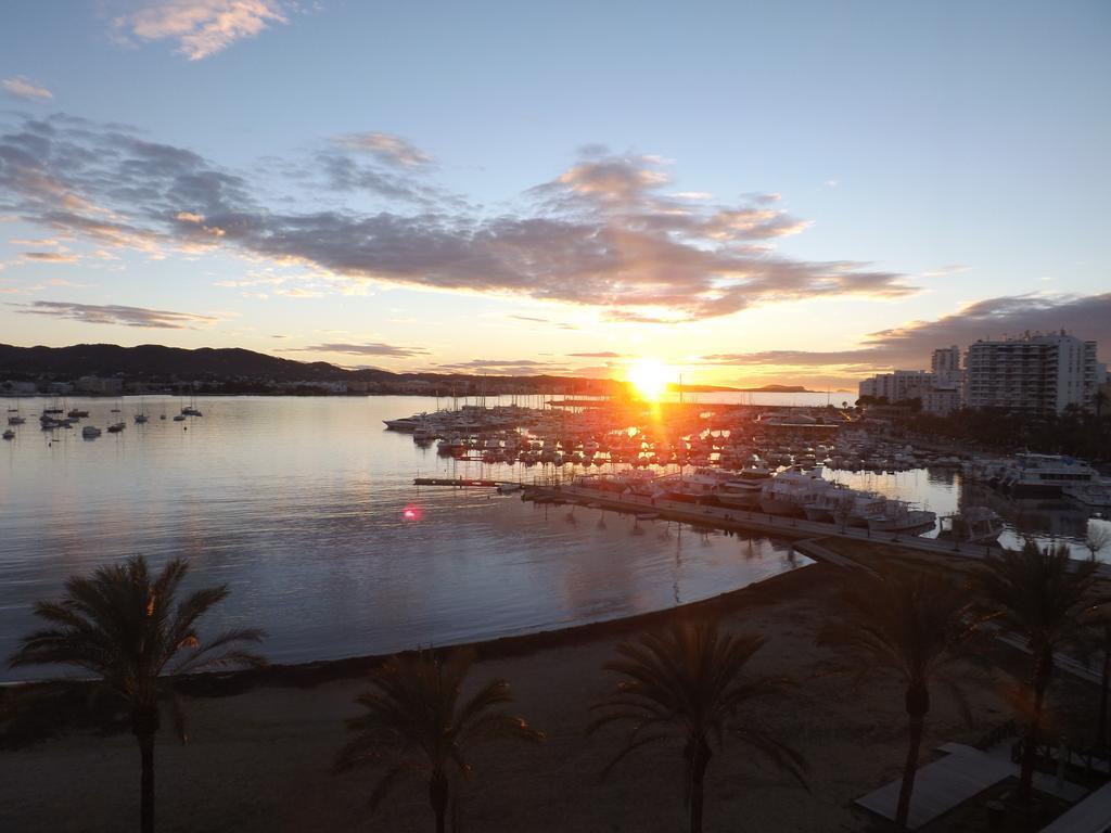 Premium Cafe Del Mar Apartment